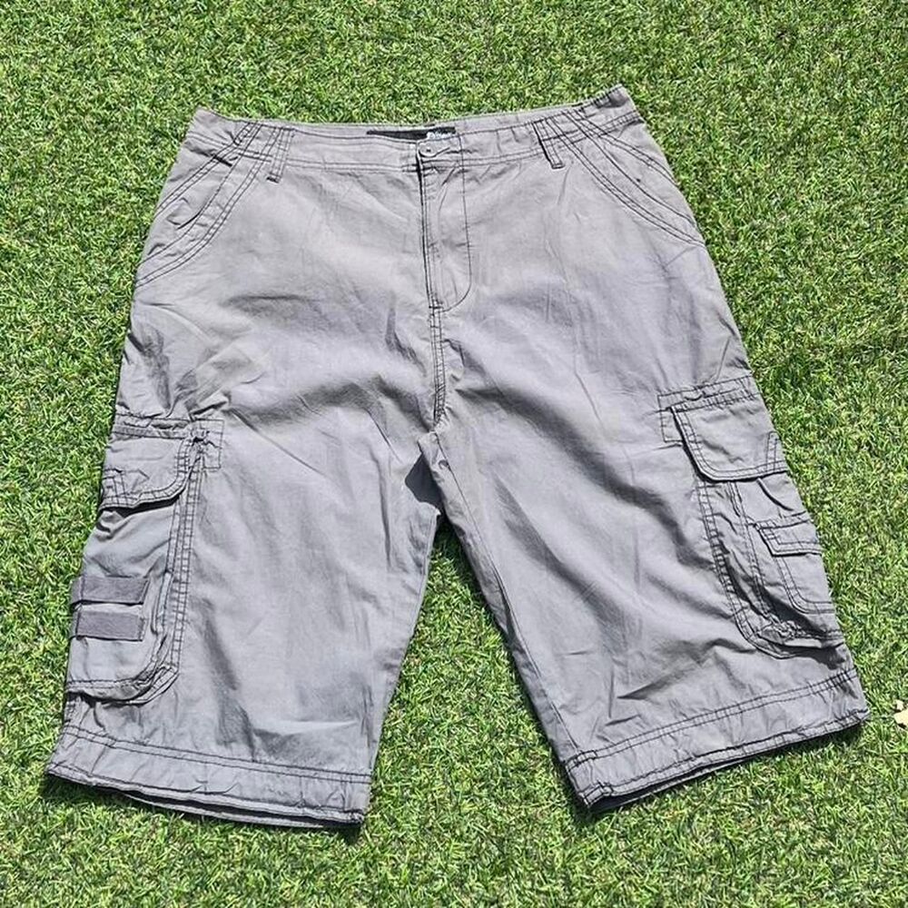 Plugg Men's Grey cargo Shorts